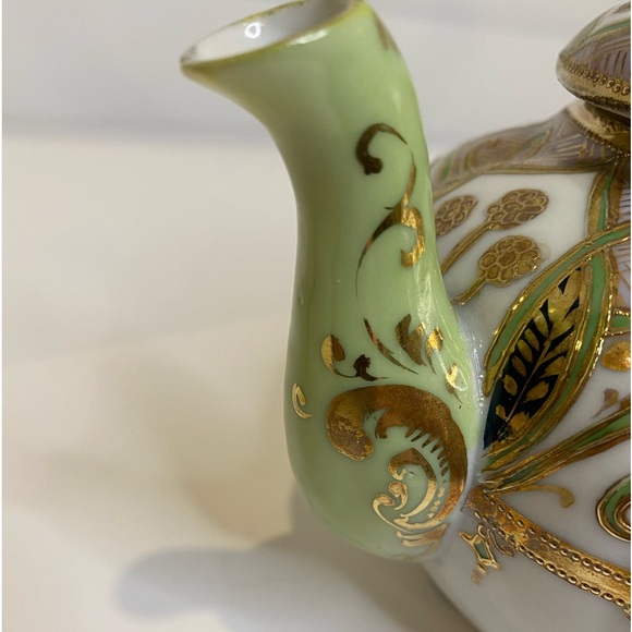 EUC Antique Nippon Hand Painted Moriage Style Teapot Gold Green Pink Black - Picture 11 of 13